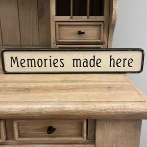 “Memories Made Here” Wood Sign Wall Art Family